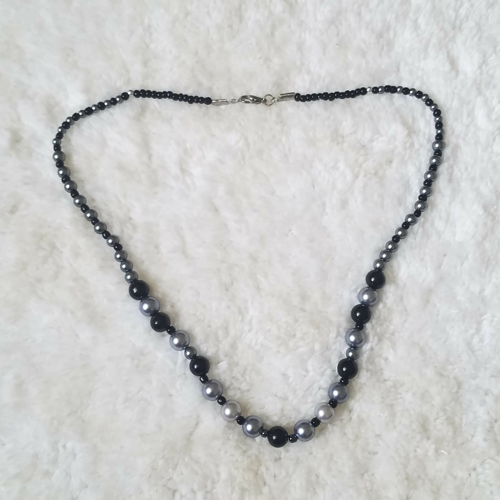 Faux Pearl & Bead Necklace